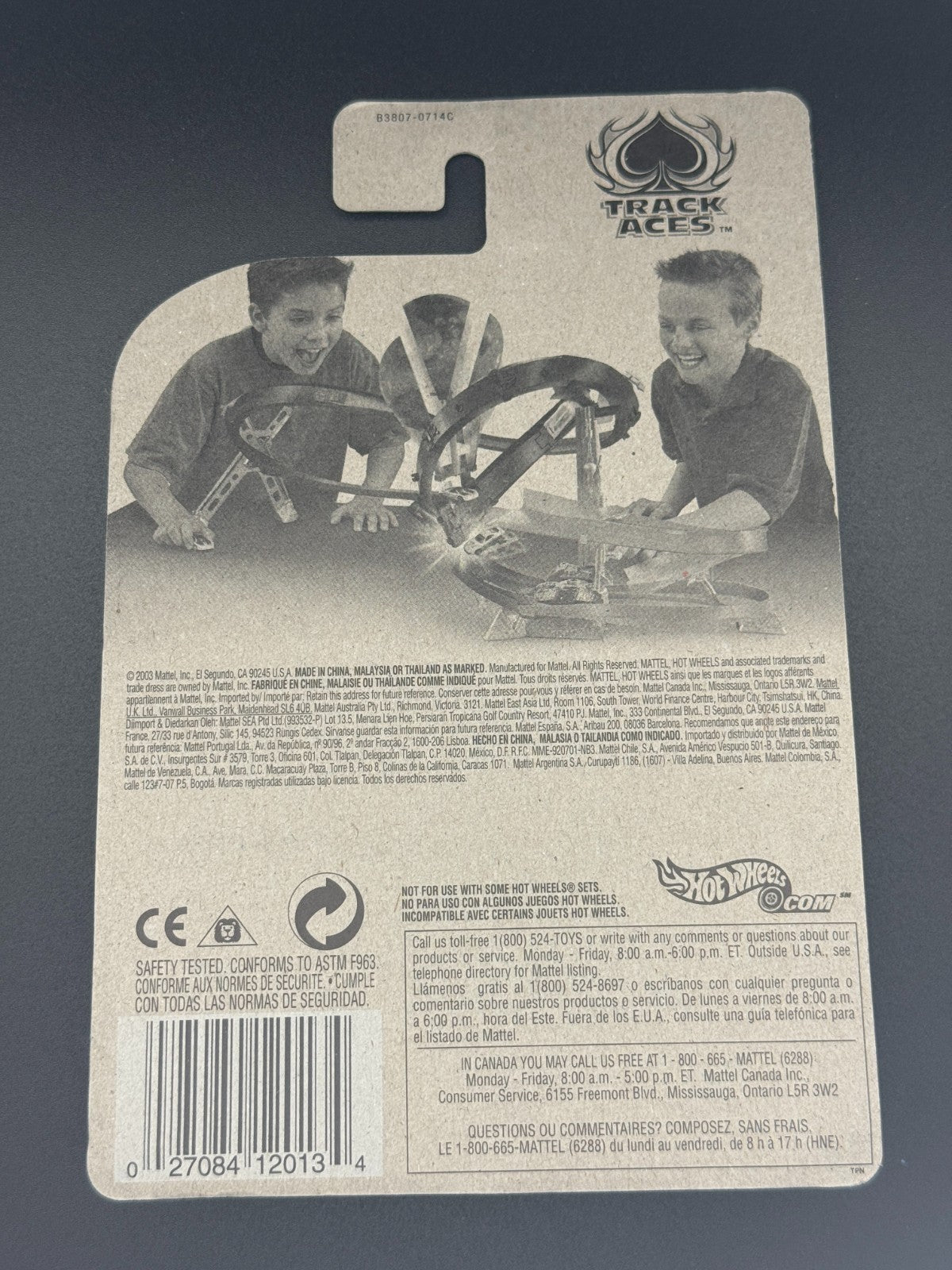 Hot Wheels Roll Cage Track Aces Factory Sealed 2004 Set w Protector